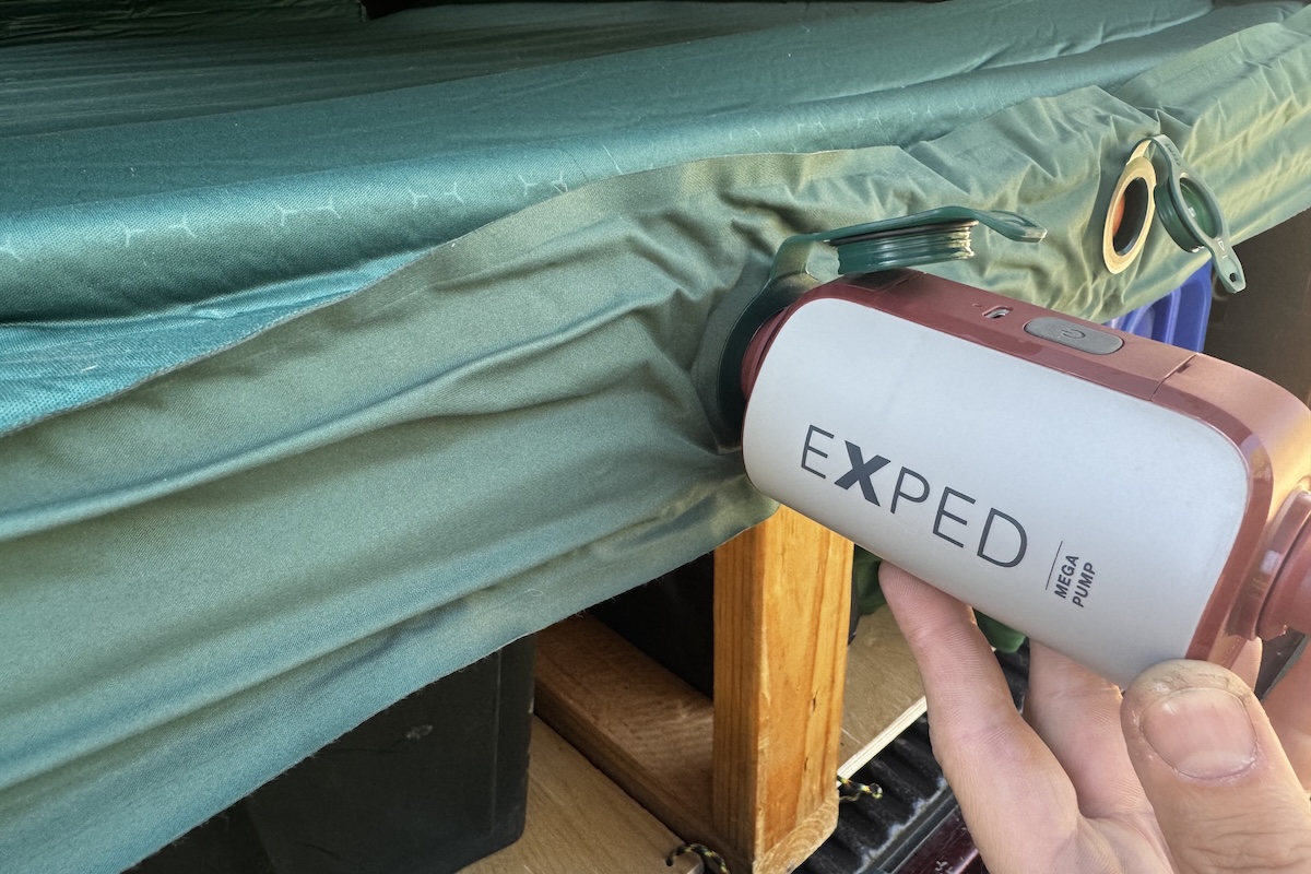 Inflating the MegaMat with the Mega Pump