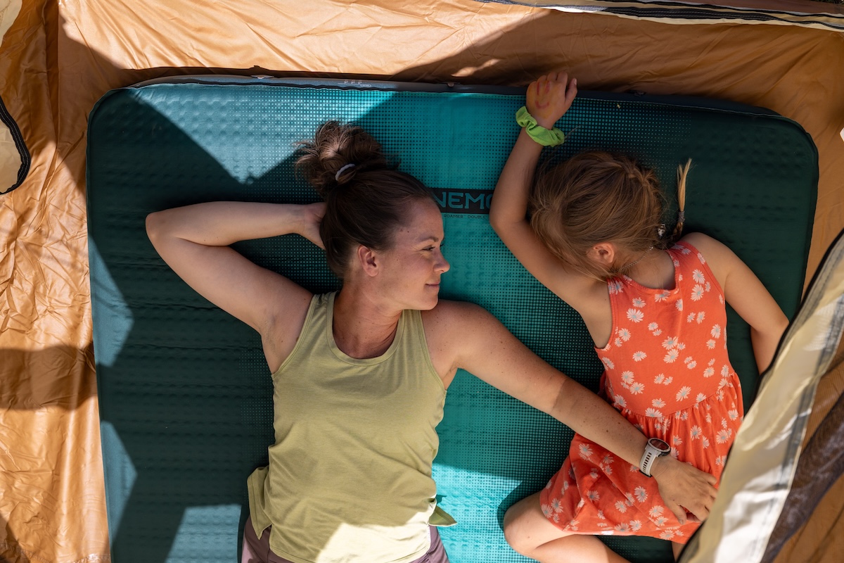 Nemo Roamer Double on a mother and daughter camping trip