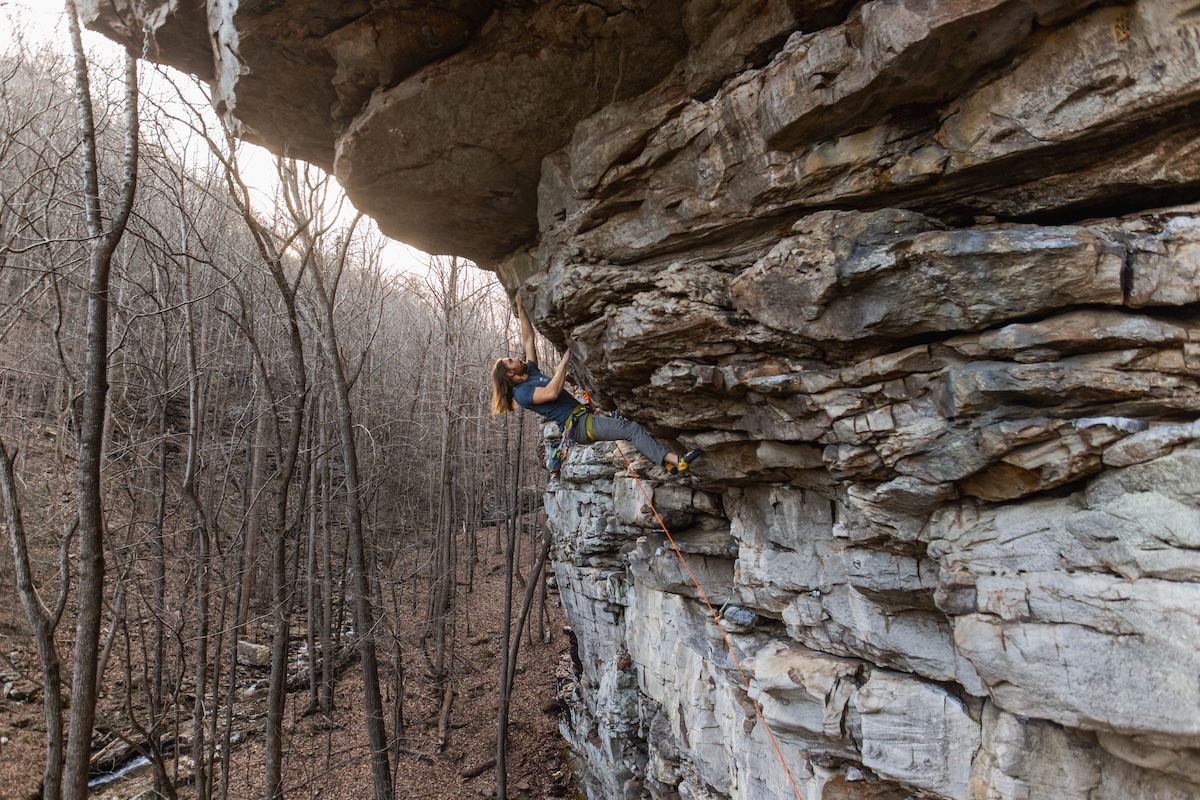 Steep sport climbing in Chattanooga