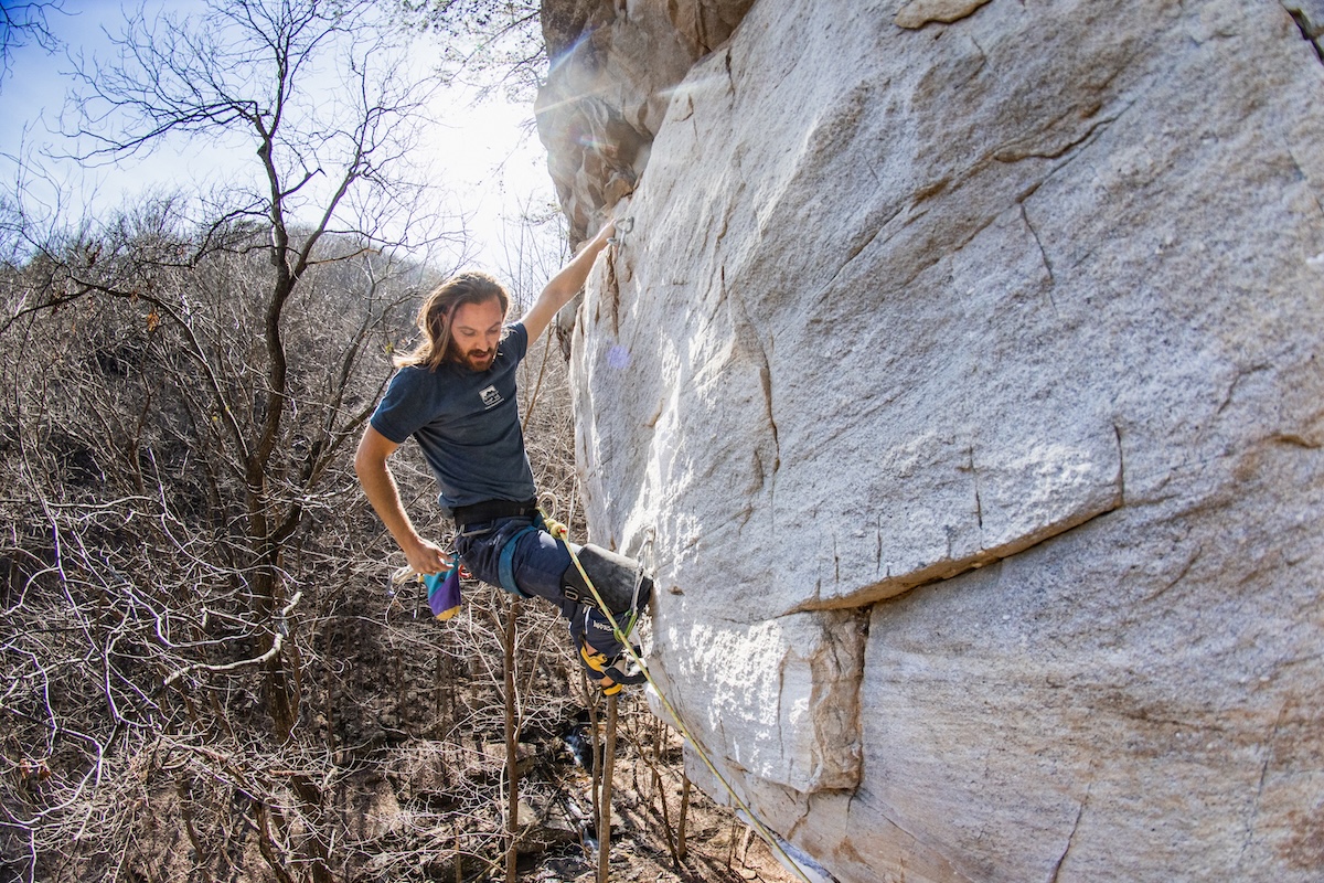 Climbing in Chattanooga with climbing pants