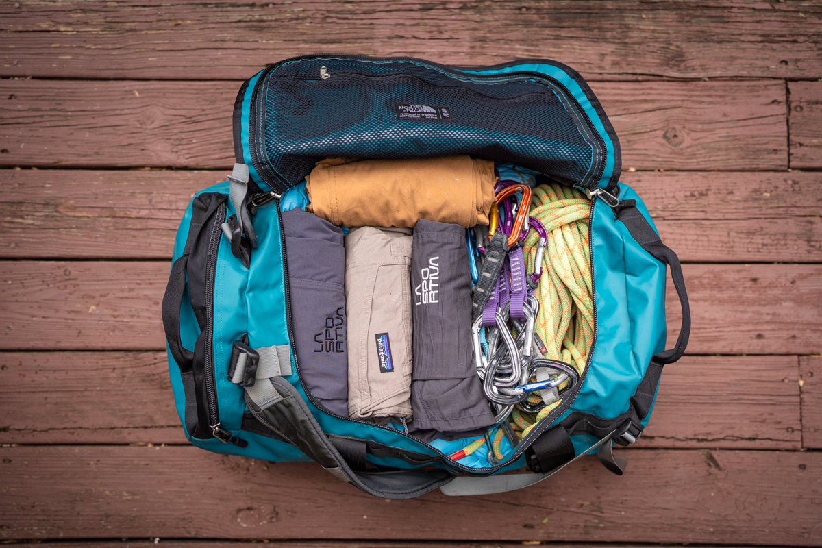 Men's Climbing Pants (packed size of climbing pants)