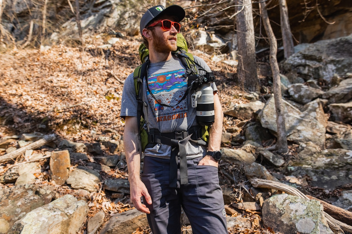 Carrying a heavy camera while backpacking