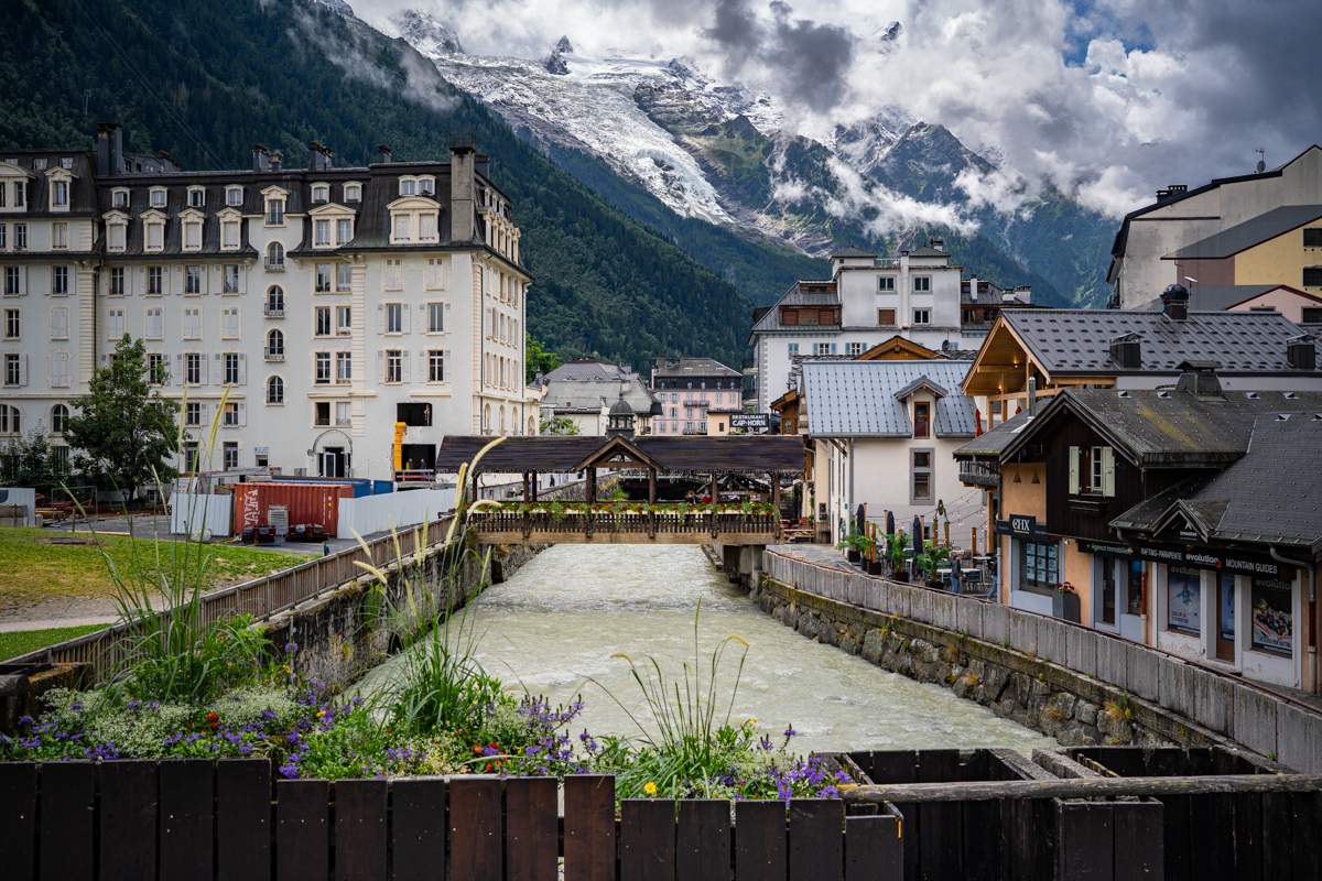 Example of a full-frame photo in France