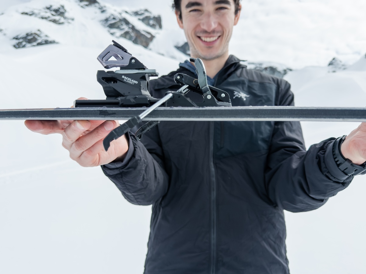 Showing the brakes on a pair of backcountry ski bindings
