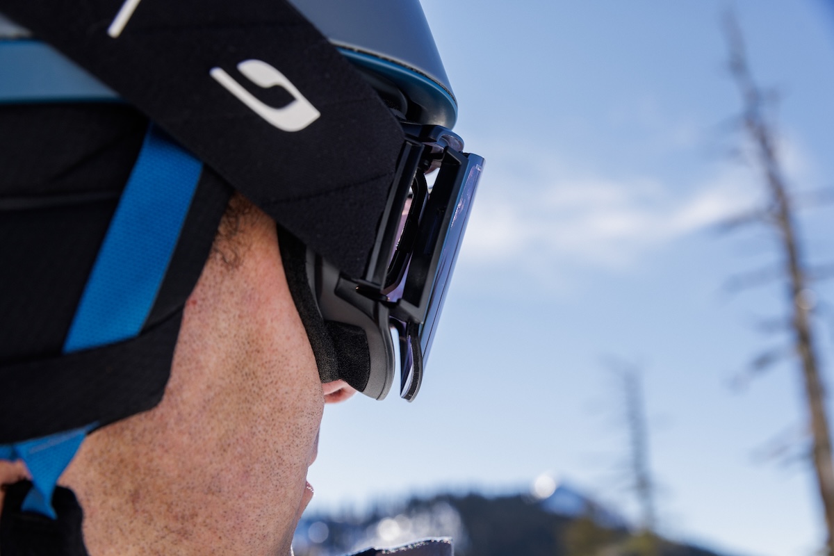 A close-up of the Julbo Launcher SuperFlow feature showing how air can get between the lens and the frame
