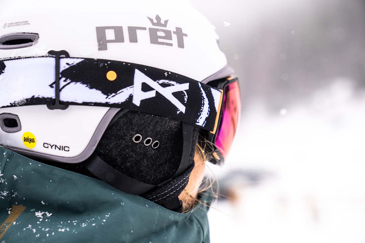 Pret Cynic snowboarding helmet wool ear pads