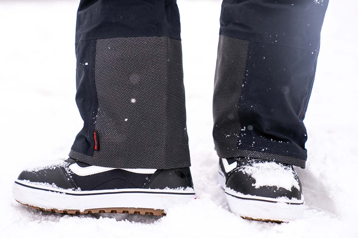 Snowboard pant scuff guard