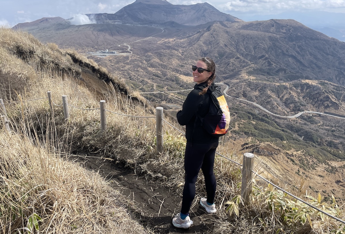 wearing travel leggings in Japan 