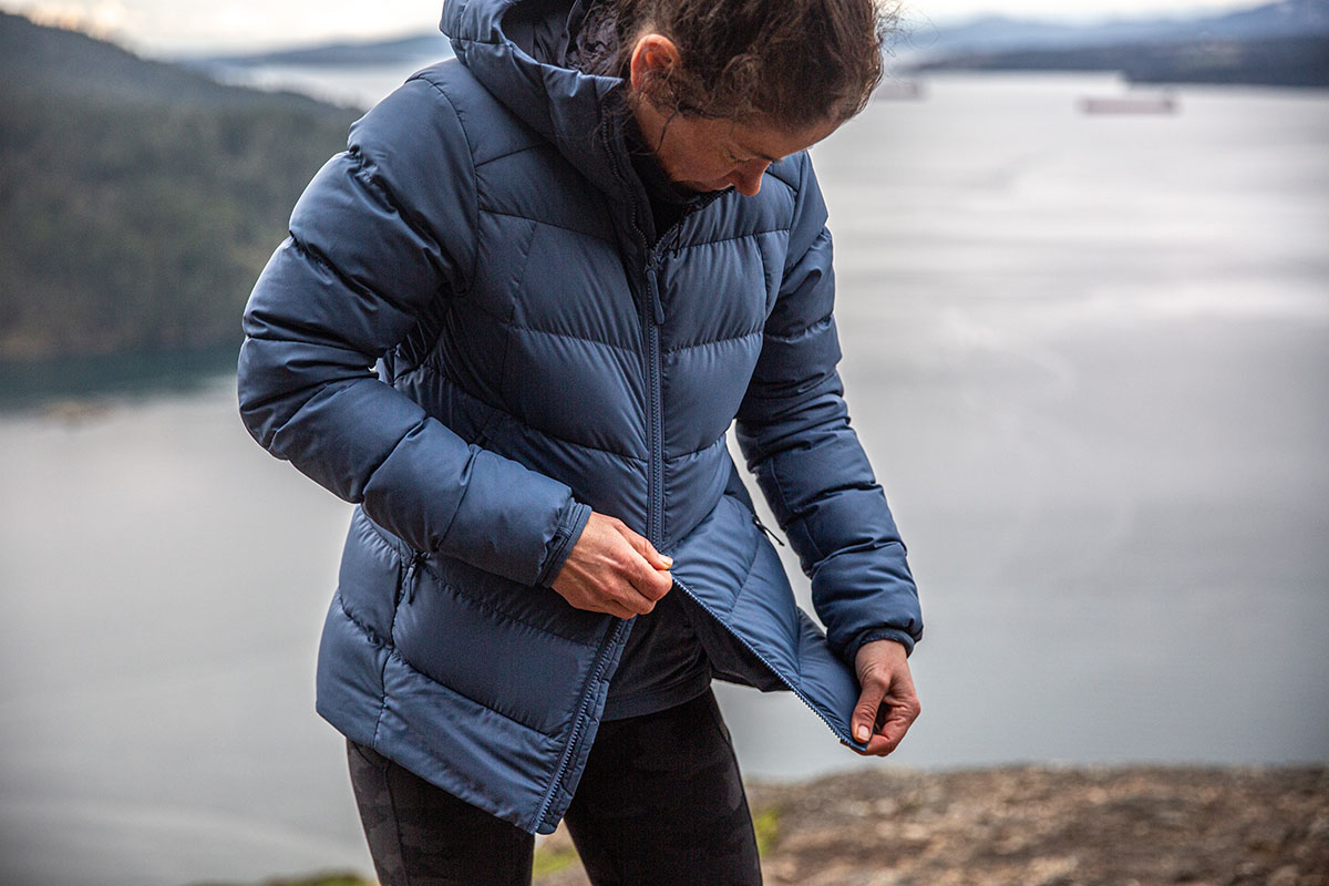 A tester demonstrated the two-way zipper.