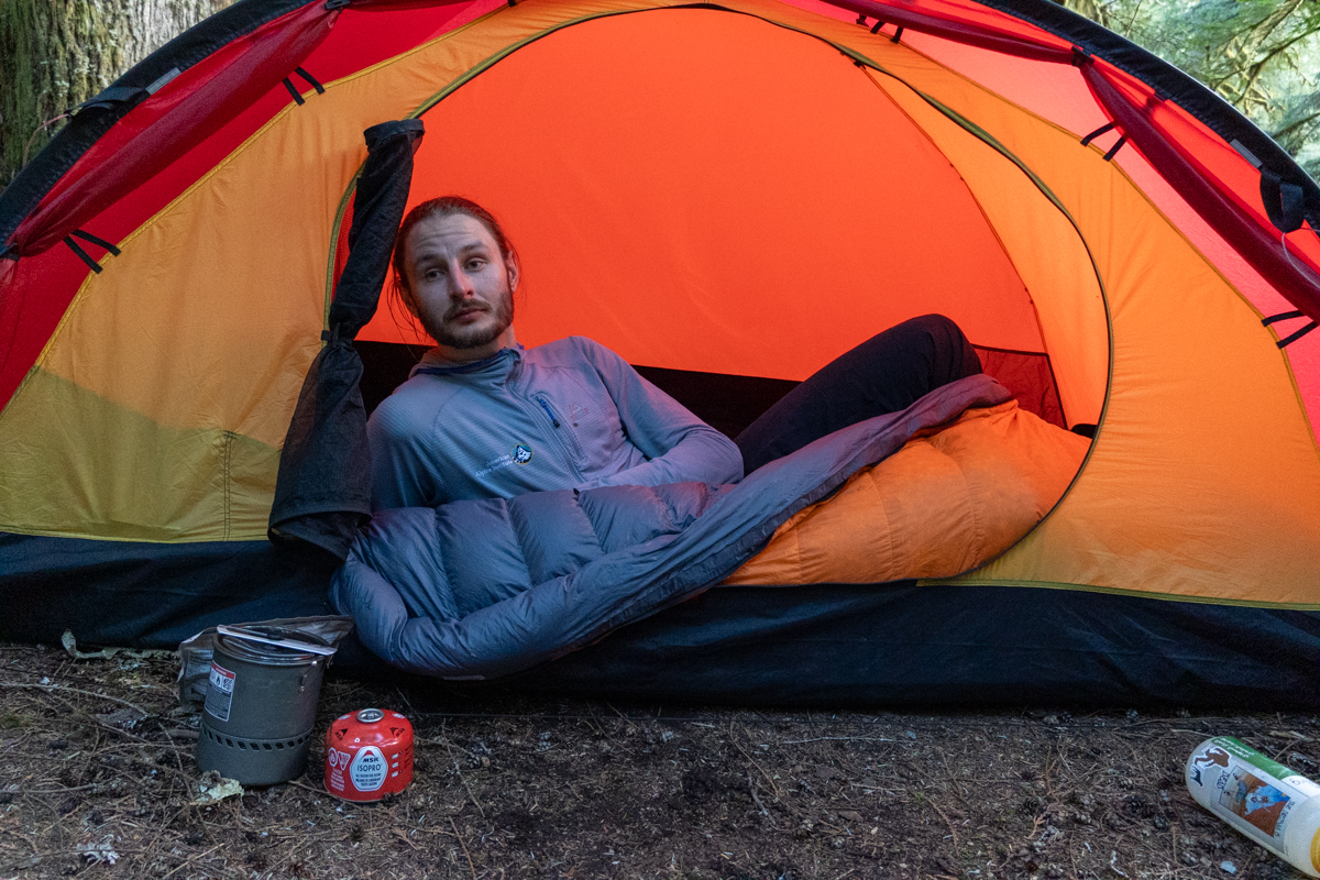 Feathered Friends Swallow UL 20 (tent in woods)