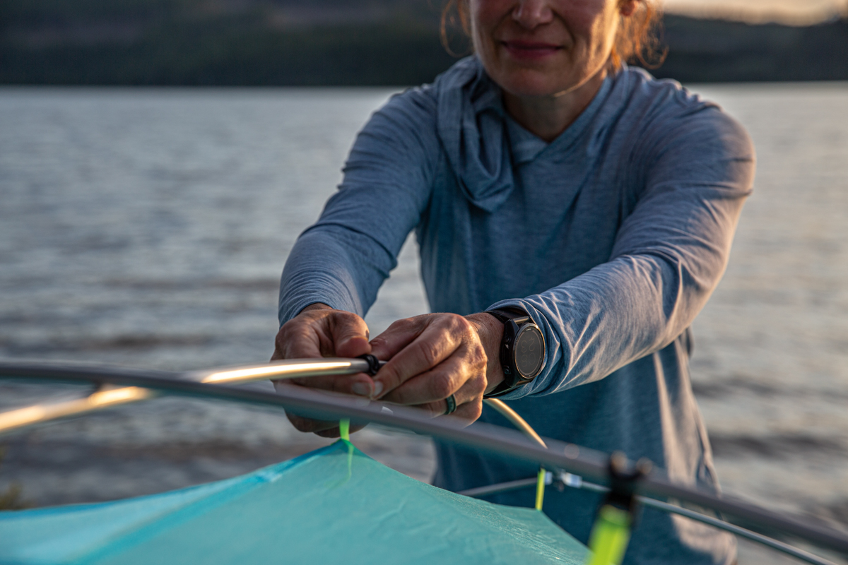 Garmin Fenix 7 Pro (pitching tent)