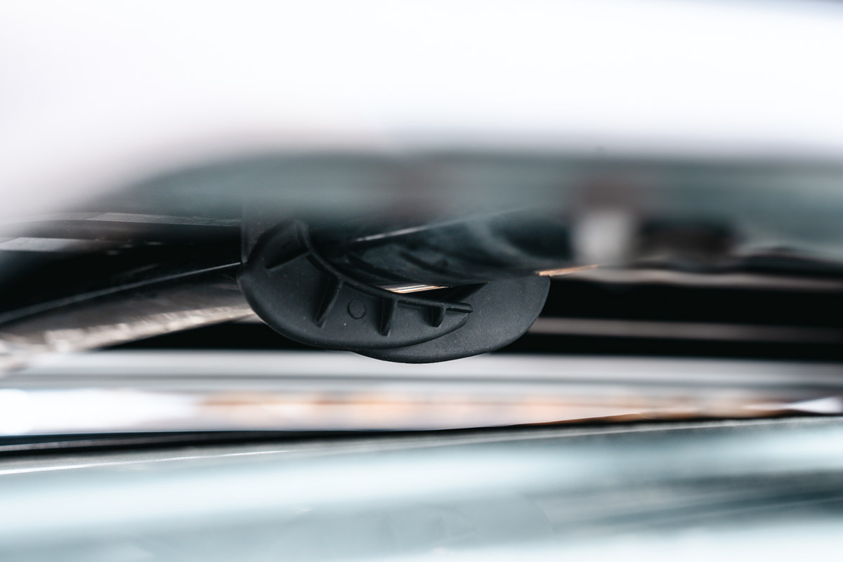 A close-up of the memory mounts on the base of the Inno Wedge cargo box