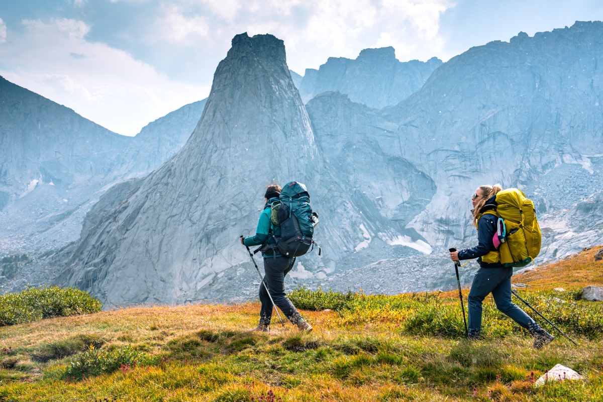 Keen Zionic Waterproof Mid (hiking on high trail)
