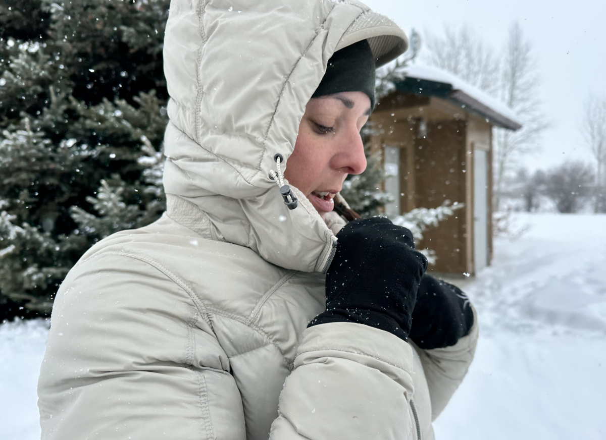 Kuhl Crossfire Parka - tightening the hood