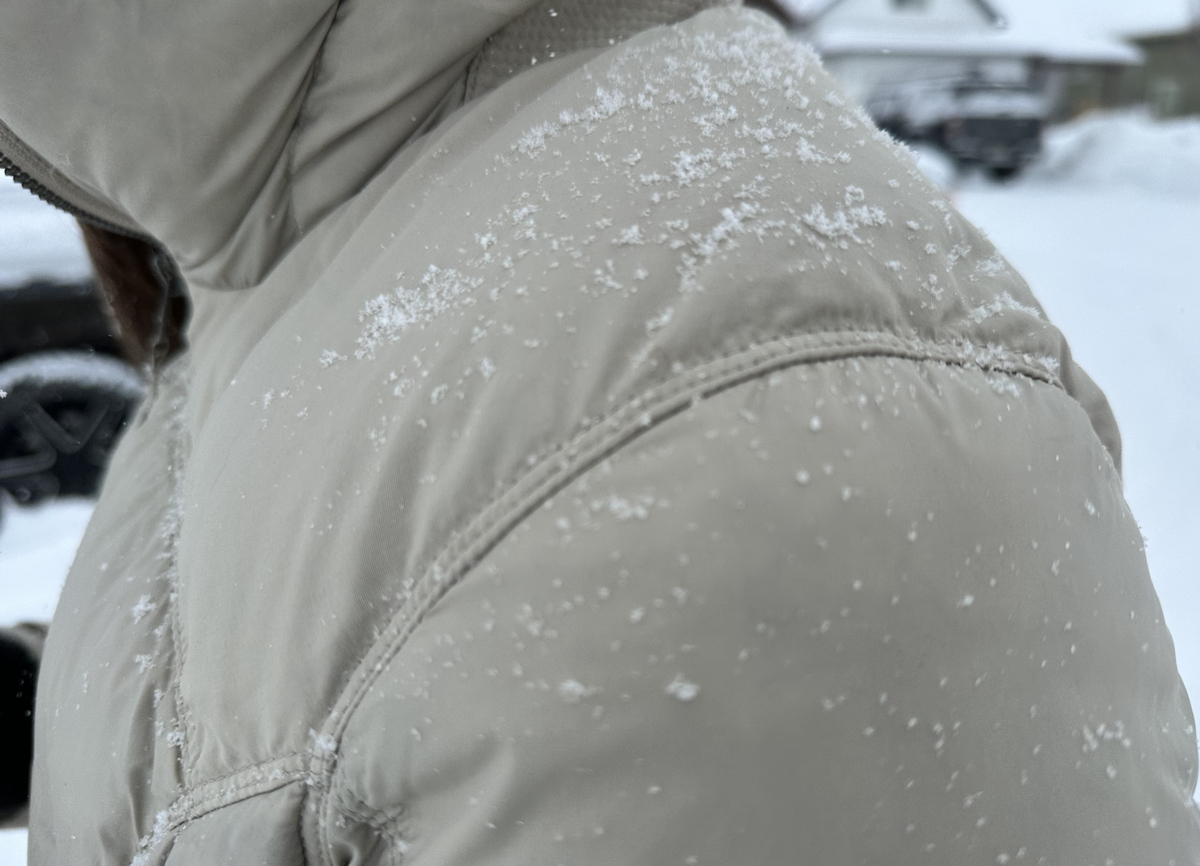 Kuhl Crossfire Parka back panel detail