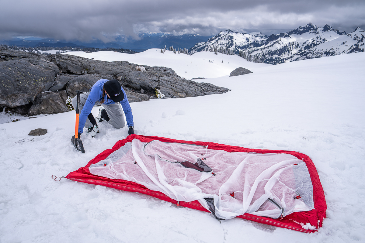 MSR Access 2 (inner on snow)