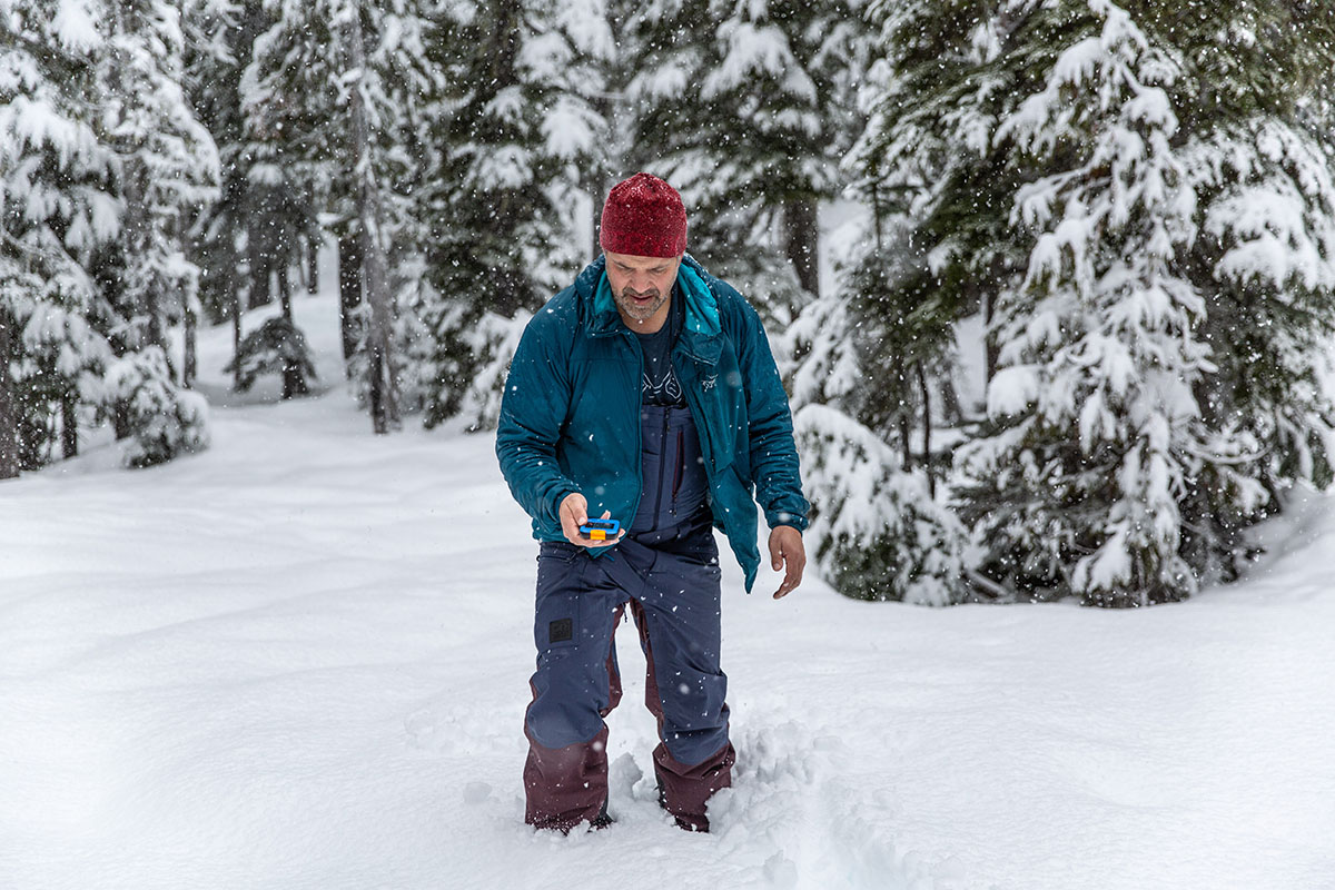 Ortovox Diract Voice avalanche beacon (searching)