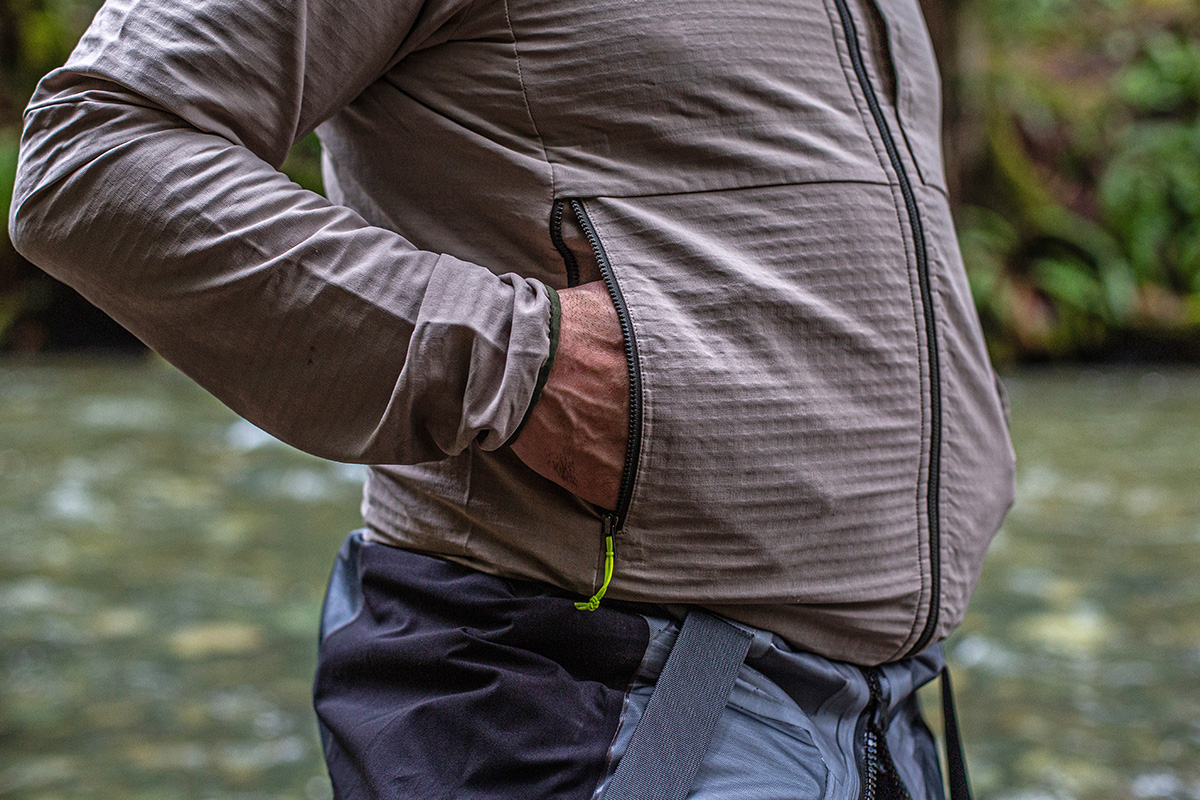 Patagonia R1 TechFace Hoody (hands in pockets)