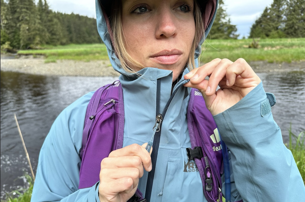 REI Coop XeroCloud unzipping main zipper