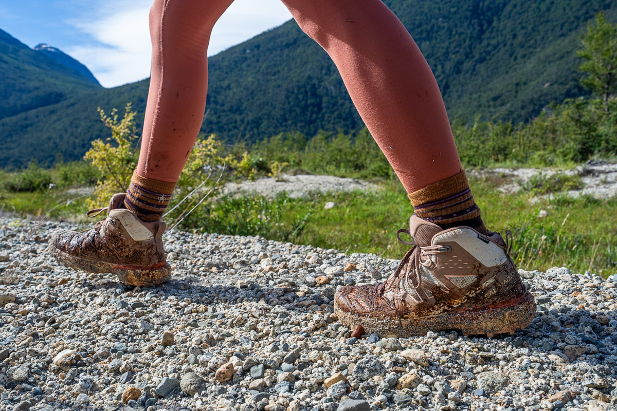 Salomon X Ultra 360 Edge Mid GTX (close up of ankle support)