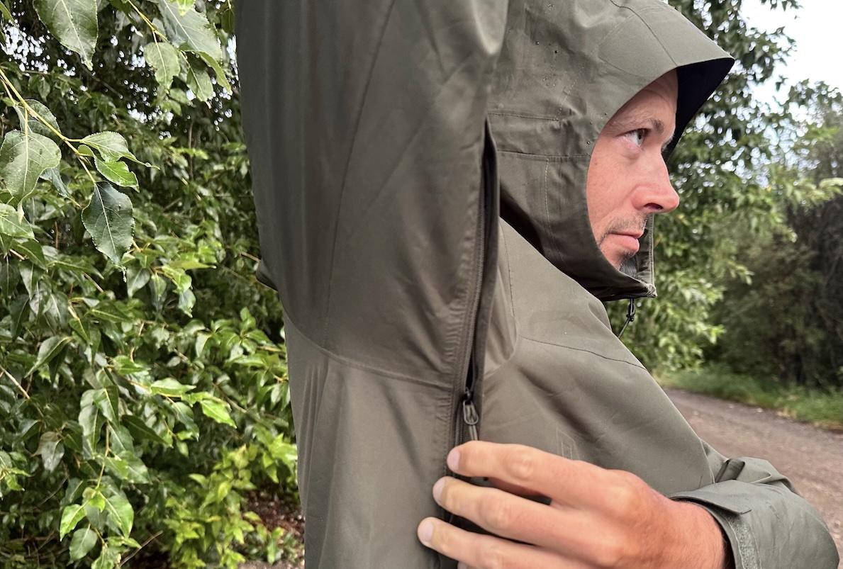 marmot minimalist pertex pit zips