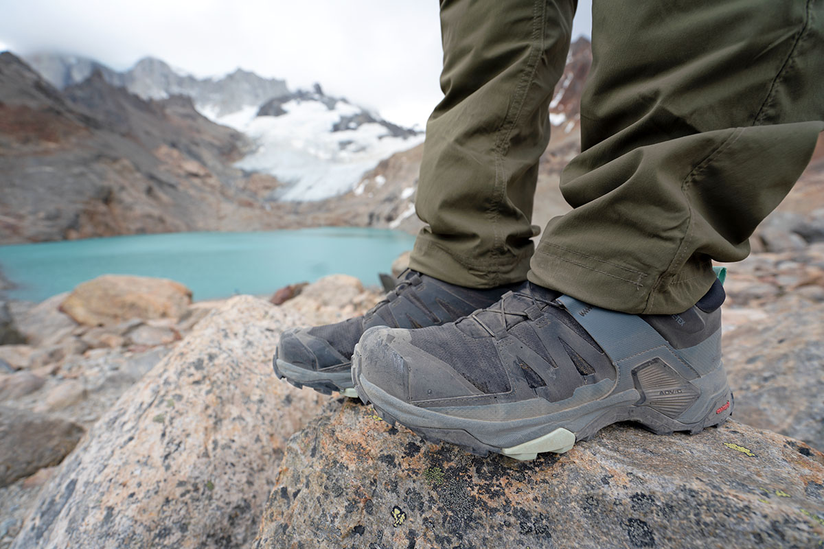 Salomon X Ultra 4 GTX hiking shoe (detail)